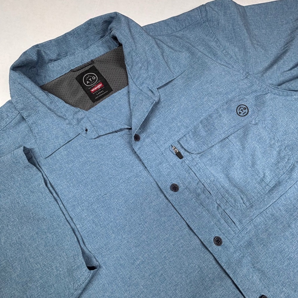 Wrangler ATG Mens Blue Short Sleeve Button Up Hiking Shirt Large NTP54LG